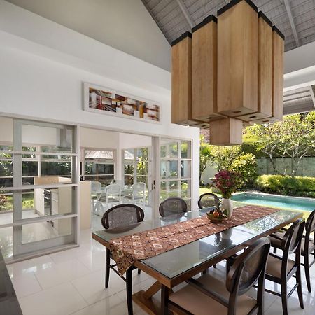 2Br Private Villa Seminyak, Villa Kiran One Exteriör bild